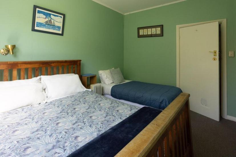 Brunnerton Lodge And Backpackers Greymouth Exterior photo